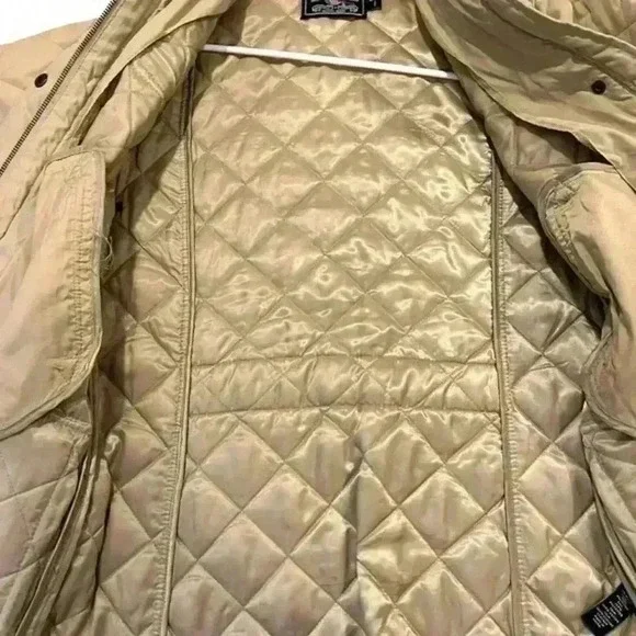American Living Quilted Leather Detailing corduroy, neckline, Zip Jacket Size M - Picture 6 of 10